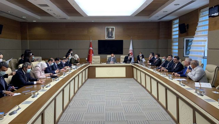 Öğretmenlik Meslek Kanunu Teklifi komisyonda kabul edildi