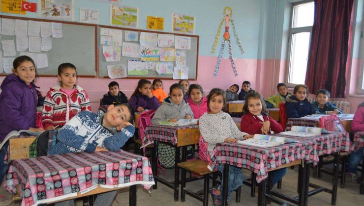 İkinci dönem için ilk ders zili pazartesi çalacak