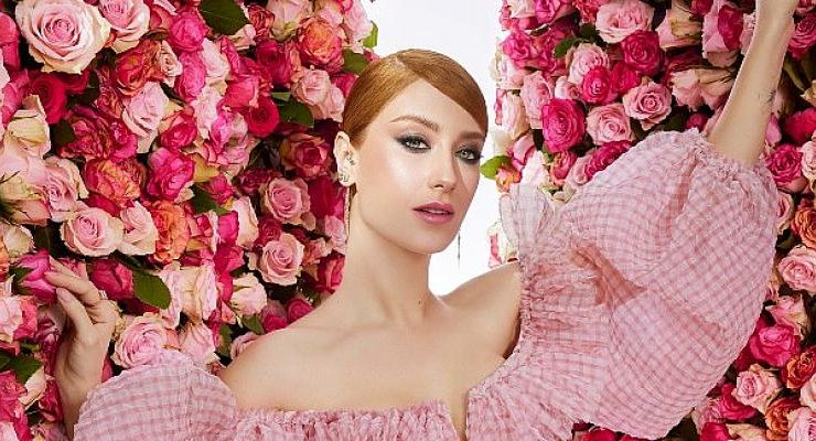 Hazal Kaya Lancome’un ilk lokal marka elçisi oldu