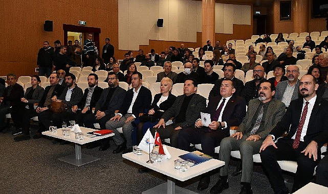 Başkan Özyiğit “Belediyemizin kullandığı enerjinin yüzde 70'ini güneşten elde edeceğiz"