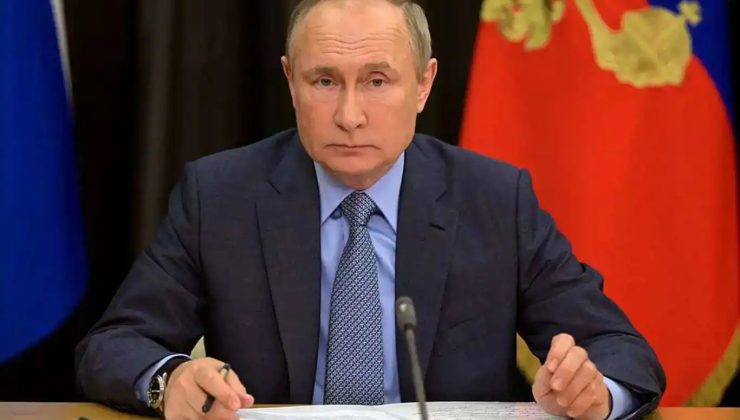 Putin, Batı’dan gıda ithalat yasağını 2 yıl uzattı