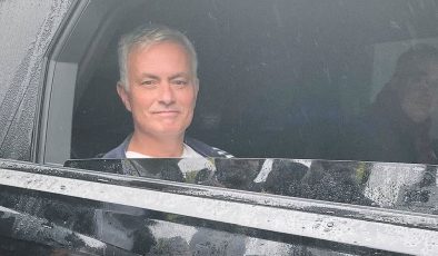 Mourinho’dan Fenerbahçe’de Flaş İsmail Yüksek Kararı: Arda Turan’ın Hayalleri Suya Düştü!