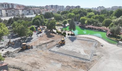 Ahmet Uslu Dutluk Parkı’nda Yenileme Çalışmaları Başladı