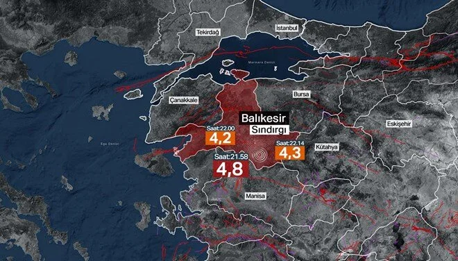 Sındırgı’da artçılar sürüyor
