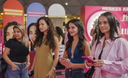 Hande Soral, Helin Kandemir ve Melis Minkari U Care Fest’te Buluştu