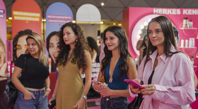 Hande Soral, Helin Kandemir ve Melis Minkari U Care Fest’te Buluştu