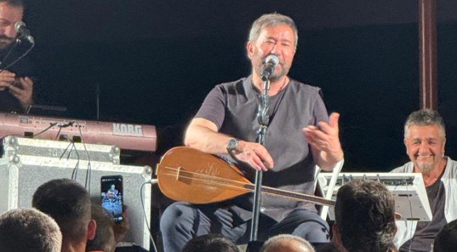 Osman Öztunç Gönülleri Mest Etti