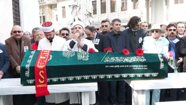 Engin Çağlar son yolculuğuna uğurlandı