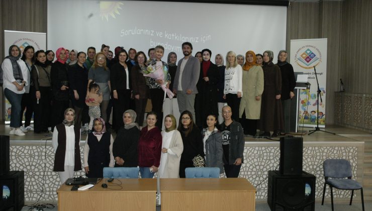 Sınırsız özgür çocuk ve akran zorbalığı masaya yatırıldı