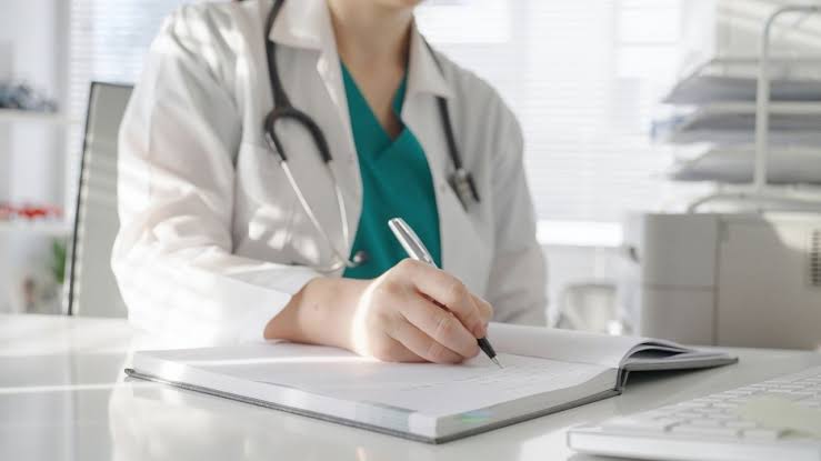 Klinik Yönetim Yazılımı Kullanmak Neden Önemlidir?
